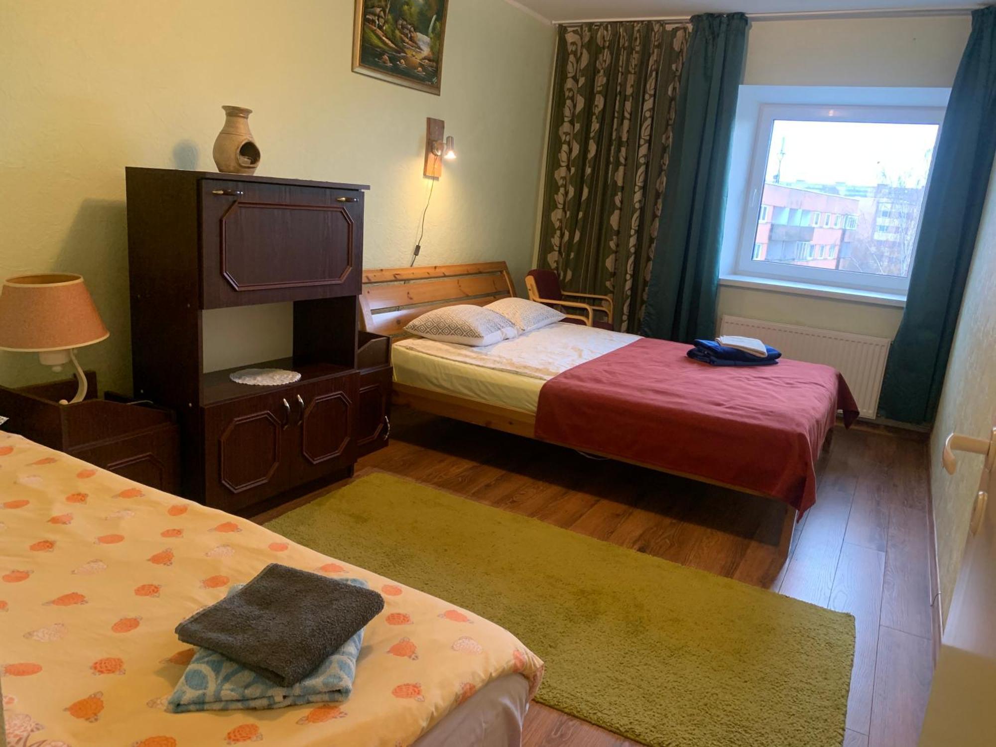 K84, Nice 2- Bedroom Apartment - 2 Big Beds 1 Single Bed Tartu Esterno foto